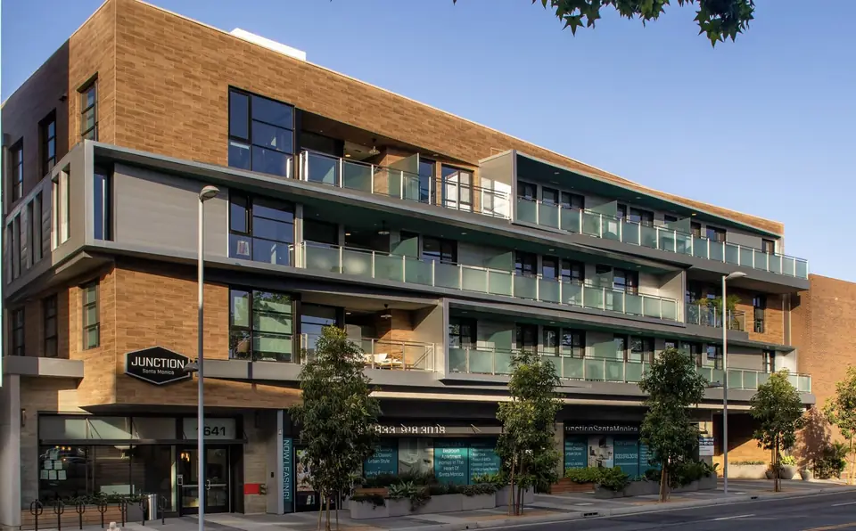 Junction Luxury Apartments — Santa Monica, CA