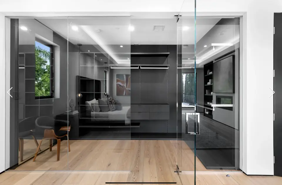 Greenleaf Street Residence — photo 3