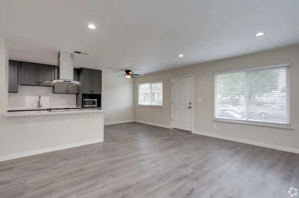 Wescove Apartments — photo 3
