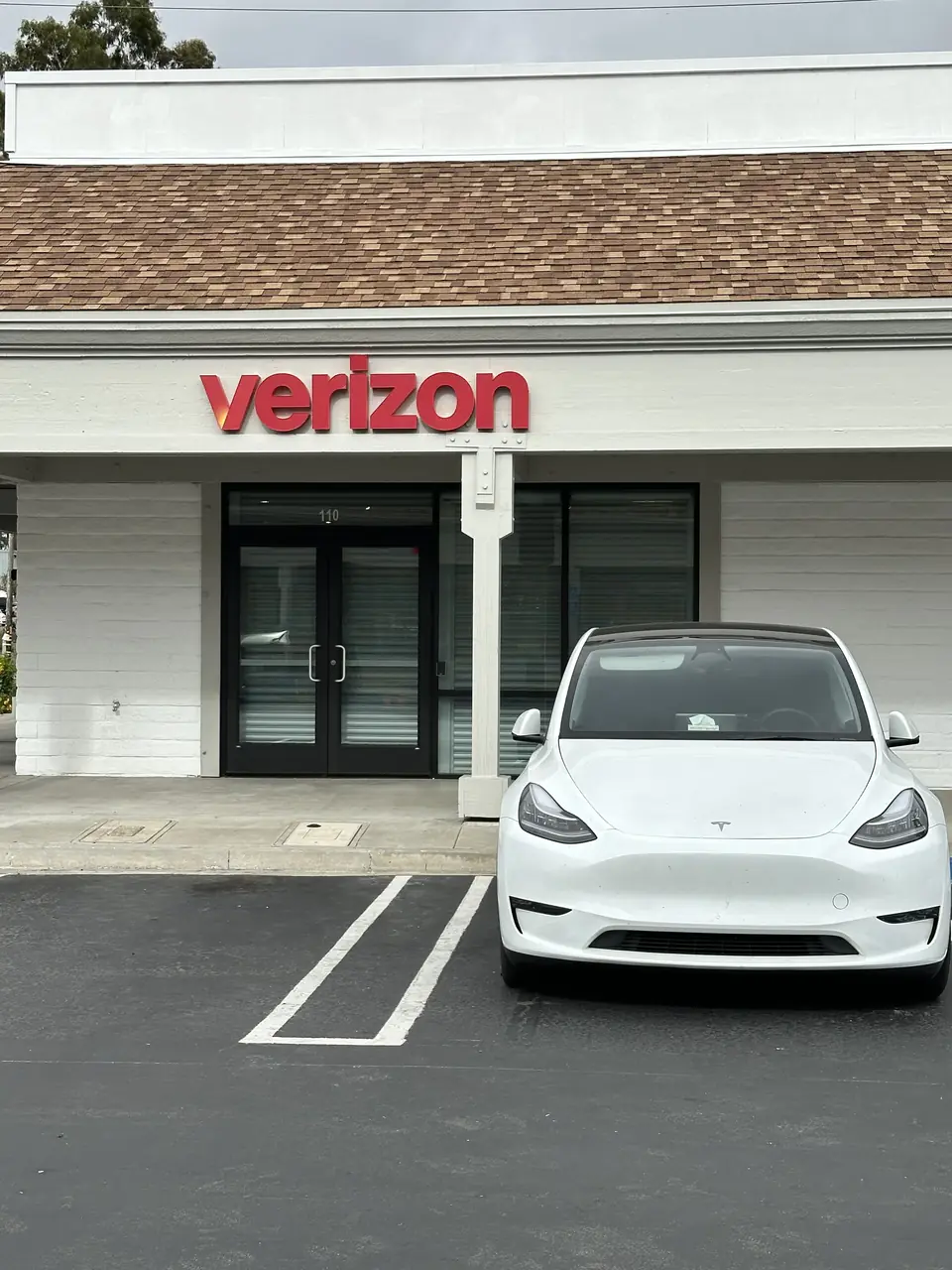 Verizon — photo 2