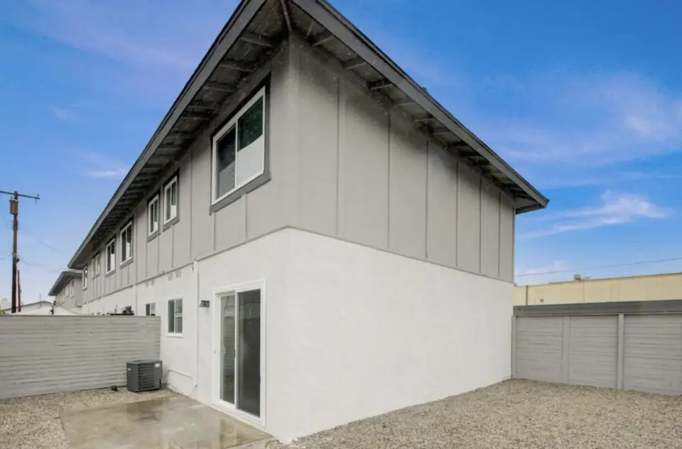 Wescove Apartments — photo 2